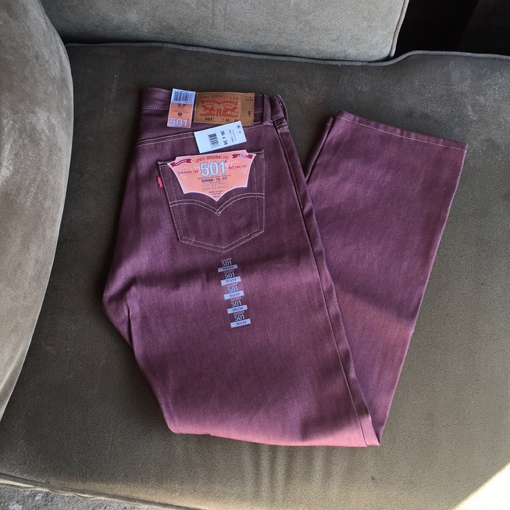 Men's Levi's - Shrink to fit 36 x 34.